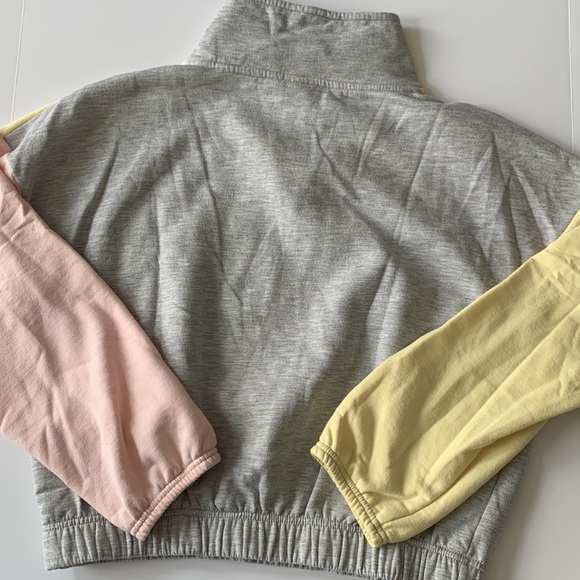 BEVERLY HILLS RAQUET CLUB BUNDLE - Picture 11 of 16